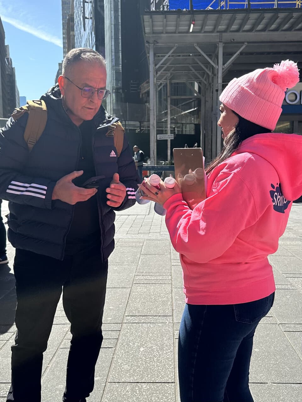 Skinny Mixes - NYC Street Sampling Blitz, photo 6